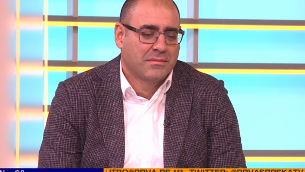 BIO JE ČEST GOST NJEGOVIH EMISIJA Vladimir Đukanović se potresnim rečima oprostio od prijatelja - Tolike godine zajedničke borbe