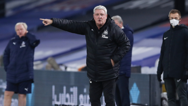 NJUKASL OTPUSTIO TRENERA I PLATIO MU 10.000.000 EVRA! Stiv Brus napustio kormilo "svraka", čeka se naslednik!