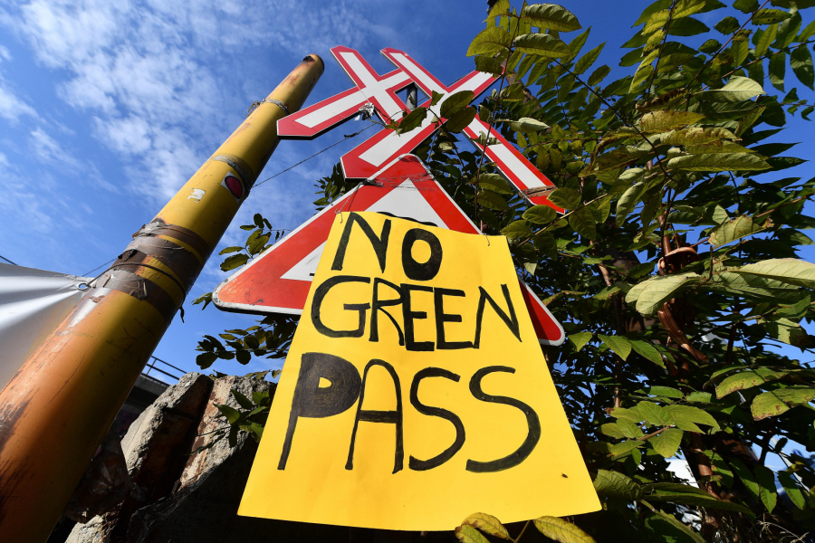 Veliki protesti u Italiji, kako se živi sa zelenim propusnicama