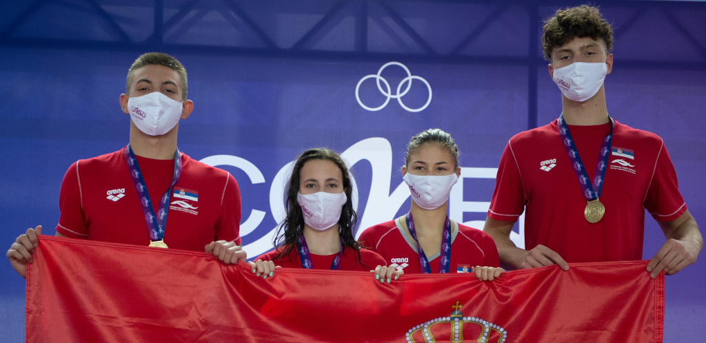 BRAVO! Srbi uspešni na plivačkom mitingu!