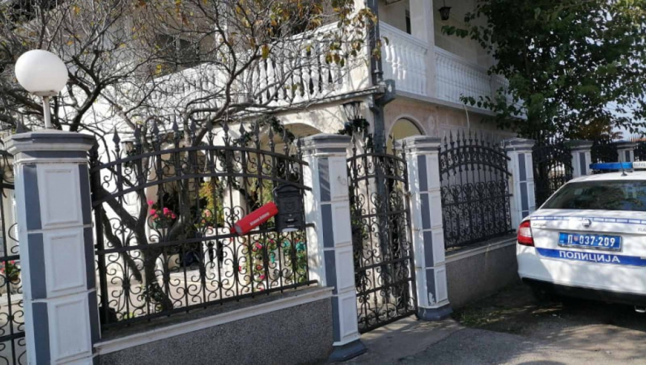 OPSADNO STANJE U DVORIŠTU UHAPŠENOG DŽONIĆA Policija traga za novim dokazima o brutalnom ubistvu! (FOTO)