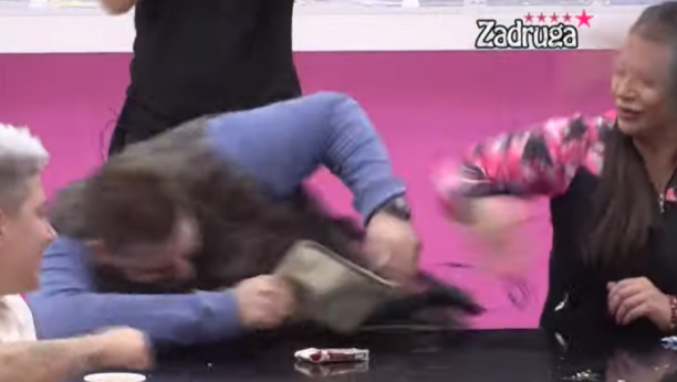 IZGORELA OD BESA! Miljana udarila Zolu, napravilu mu ljubomornu scenu kada je videla da je u krevetu sa drugom!