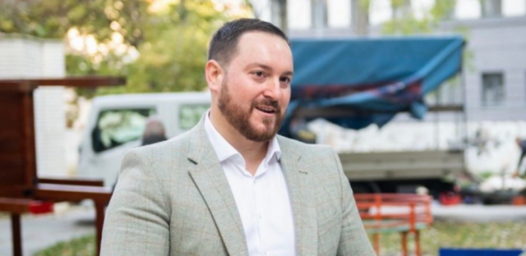 NE MORATE DA DATE MNOGO PARA NA PRIPREME Oni besplatno pripremaju male maturante za polaganje  MORATE DA SE PRIJAVITE