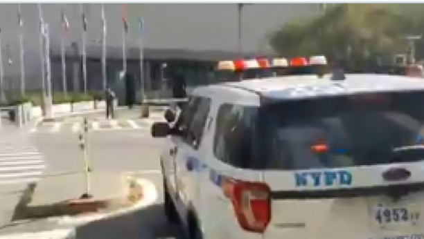 PANIKA U NJUJORKU Bombaški odred ispred zgrade UN! (VIDEO)