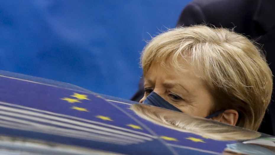PUTIN JE ZAKASNIO? Merkel: Da je napao Ukrajini 2008. pregazio bi je! Sada je to utvrđena zemlja!