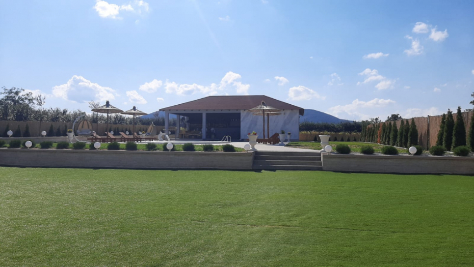 NAPRAVILI PRAVI MALI RAJ U LIPOVCU U selu koje jedino ima sedam svojih vinarija cveta seoski turizam (FOTO)