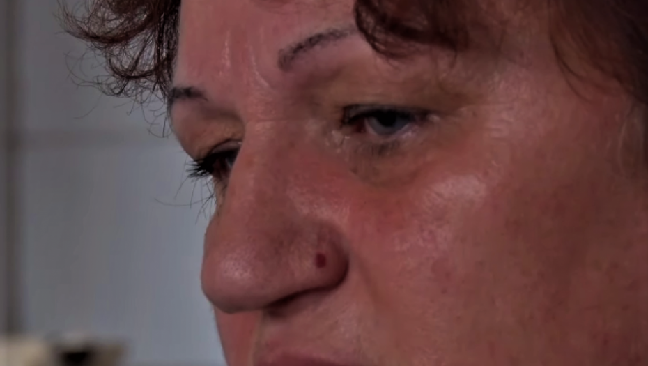 U STANU KOJI PROKIŠNJAVA, USAMLJENA I PSIHIČKI SLOMLJENA Gašić: Ubija me ta samoća i slabo mi ko dolazi...