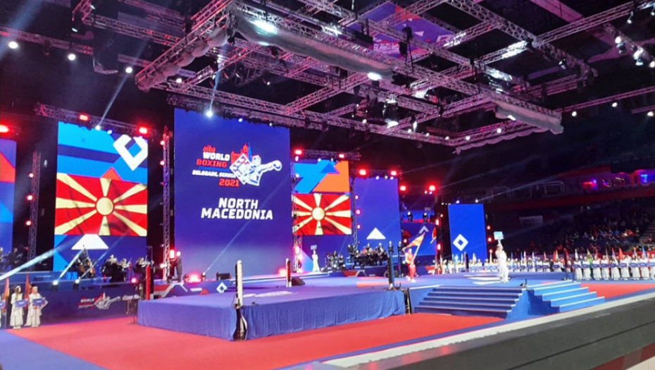 SLIKA KOJA JE OBIŠLA SVET! Počelo Svetsko prvenstvo u boksu u Beogradu! (FOTO, VIDEO)
