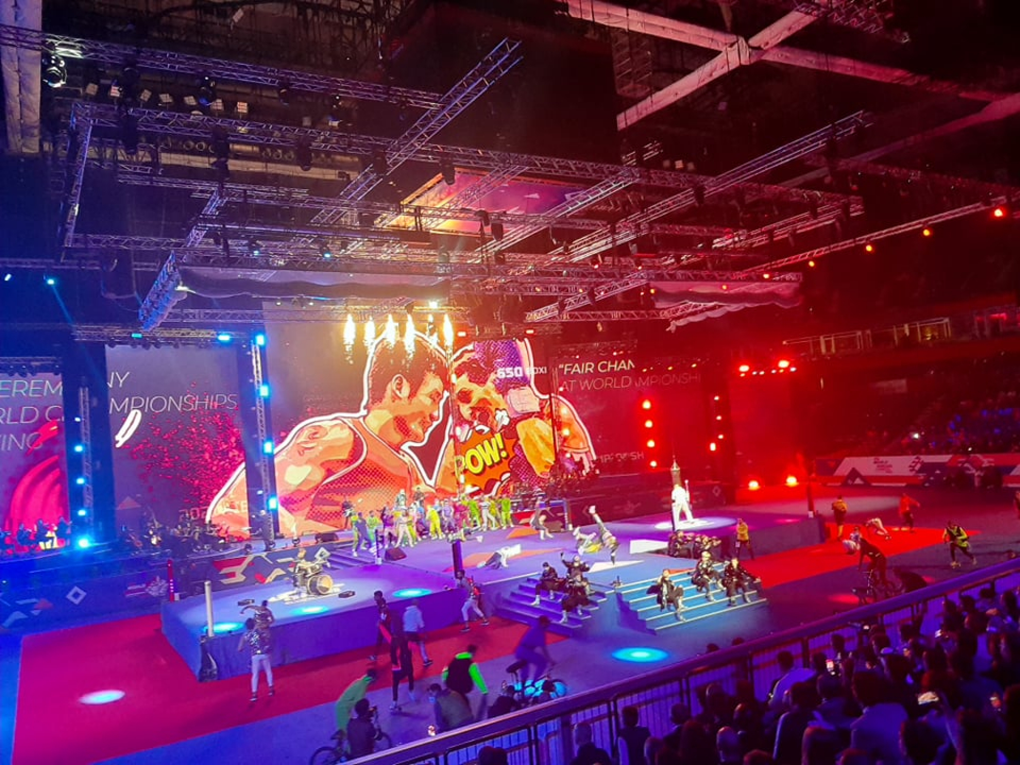 SLIKA KOJA JE OBIŠLA SVET! Počelo Svetsko prvenstvo u boksu u Beogradu! (FOTO, VIDEO)