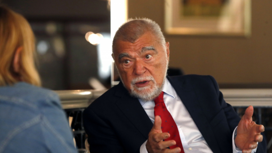 SMETA MU REPUBLIKA SRPSKA, ALI NE I LAŽNA DRŽAVA KRIMINALA Mesić: Evrope je završena osamostaljenjem Kosova