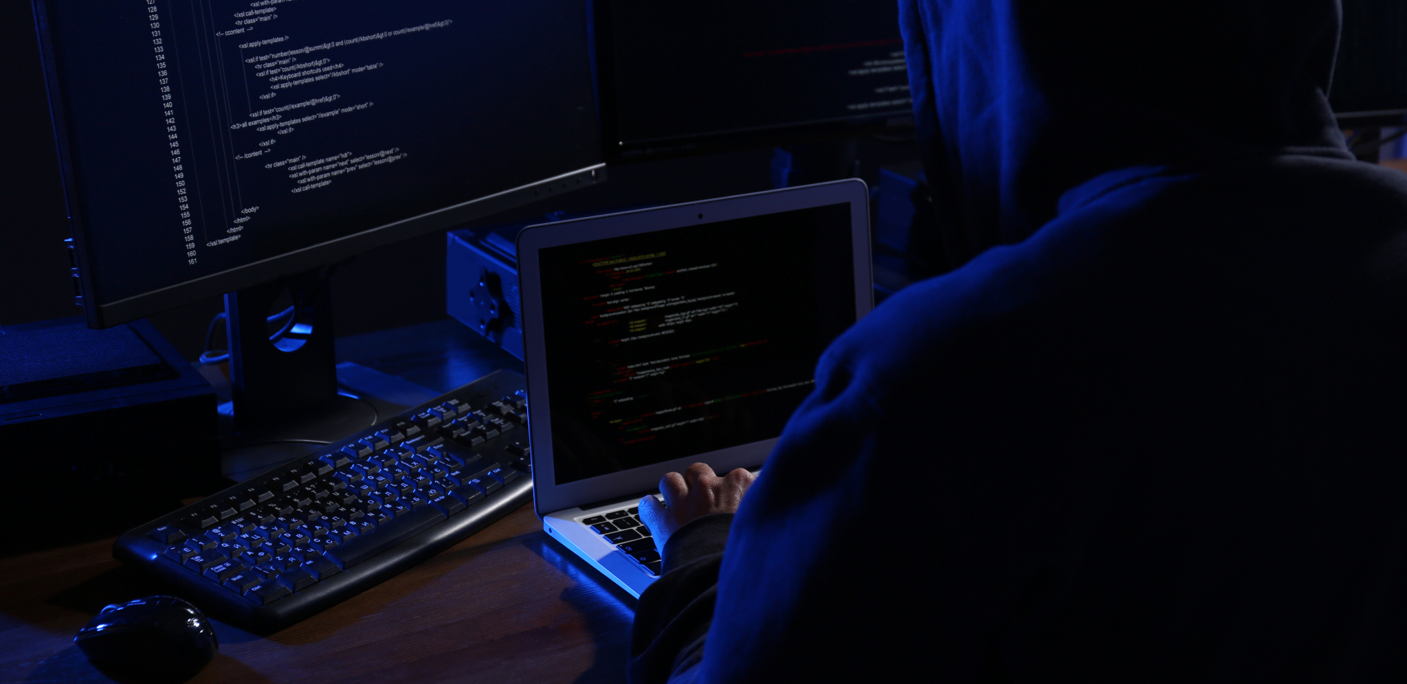UKRAJINA OPTUŽILA RUSIJU Veliki hakerski napad na ministarstva i agencije