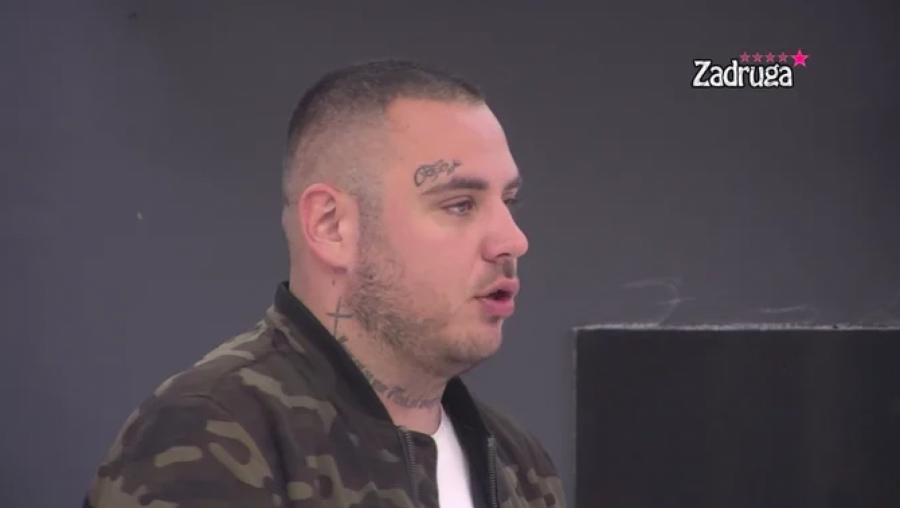 NIKADA SE NEĆU VRATITI TAMO Dalila besnela na Dejana, pa se javno obratila ocu!