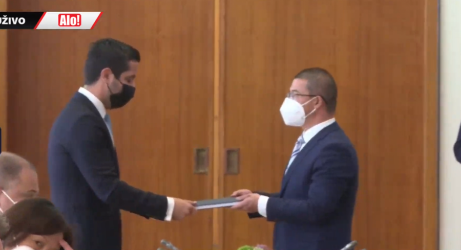 VUČIĆ PRENEO VAŽNE VESTI U pitanju ogromna korist za građane Srbije (VIDEO)