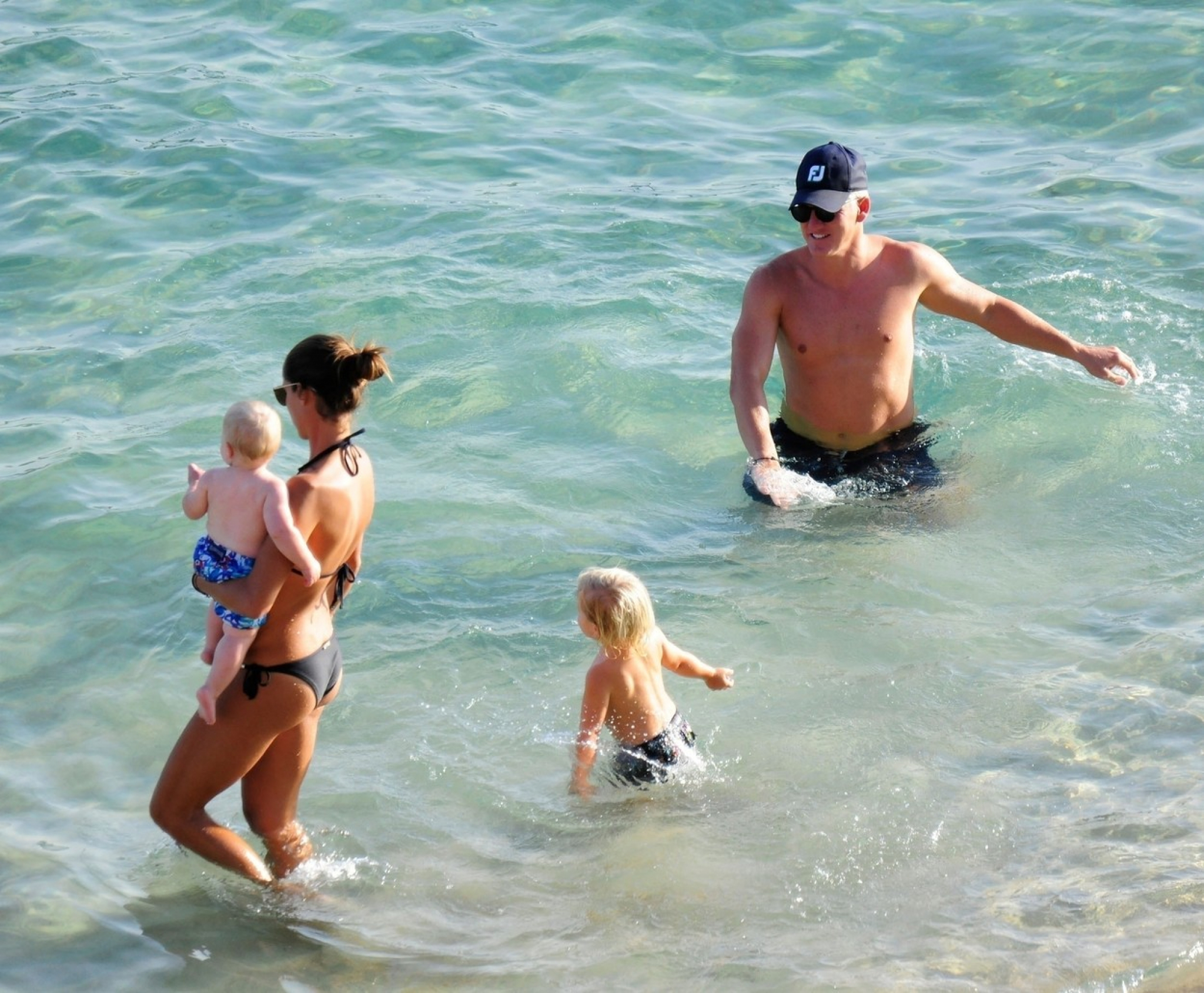 OVO SU DECA ANE IVANOVIĆ! Srpska teniserka ih vešto skriva od javnosti, ali je konačno progovorila o njima! (FOTO)