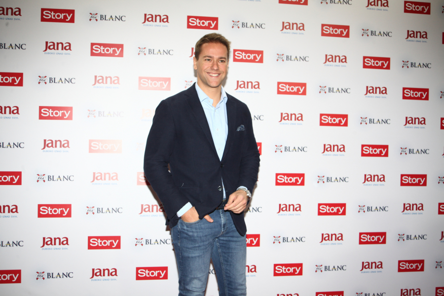 NIJE ME SRAMOTA ZBOG INTIMNIH SCENA Glumica Olja Lević progovorila o eksplicitnim kadrovima sa popularnim kolegama!