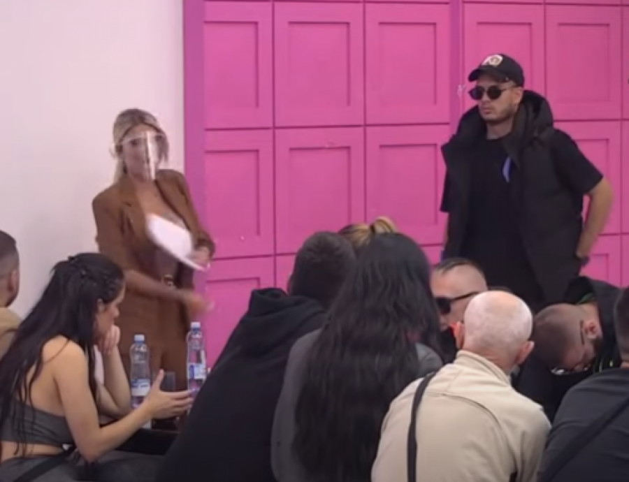 DEJAN UDARIO NA DALILU, CARU PREKIPELO Zakuvalo se između Dragojevića i Filipa!