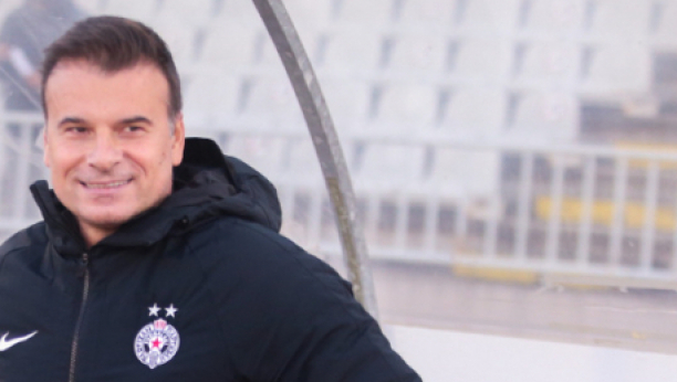 VELIKI USPEH Stanojević izbio na treće mesto večne liste trenera Partizana po broju nastupa!