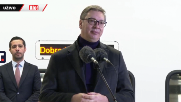 NAPALI DANILA VUČIĆA DA VOZI PRESKUPI "LEKSUS" Predsednik odgovorio koji auto ima njegov sin
