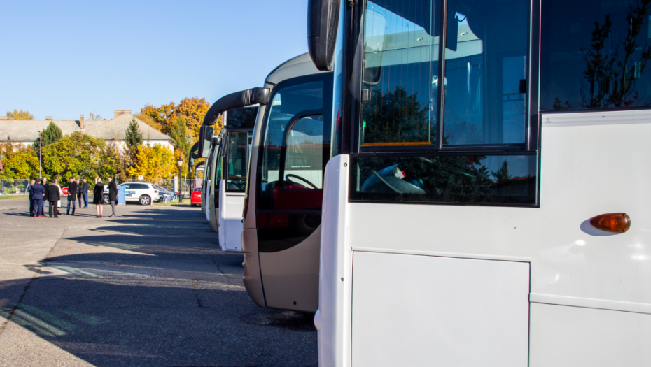 AUTOBUS IZ NOĆNE MORE Petra iz Beograda krenula na more, a onda je počeo pakao!