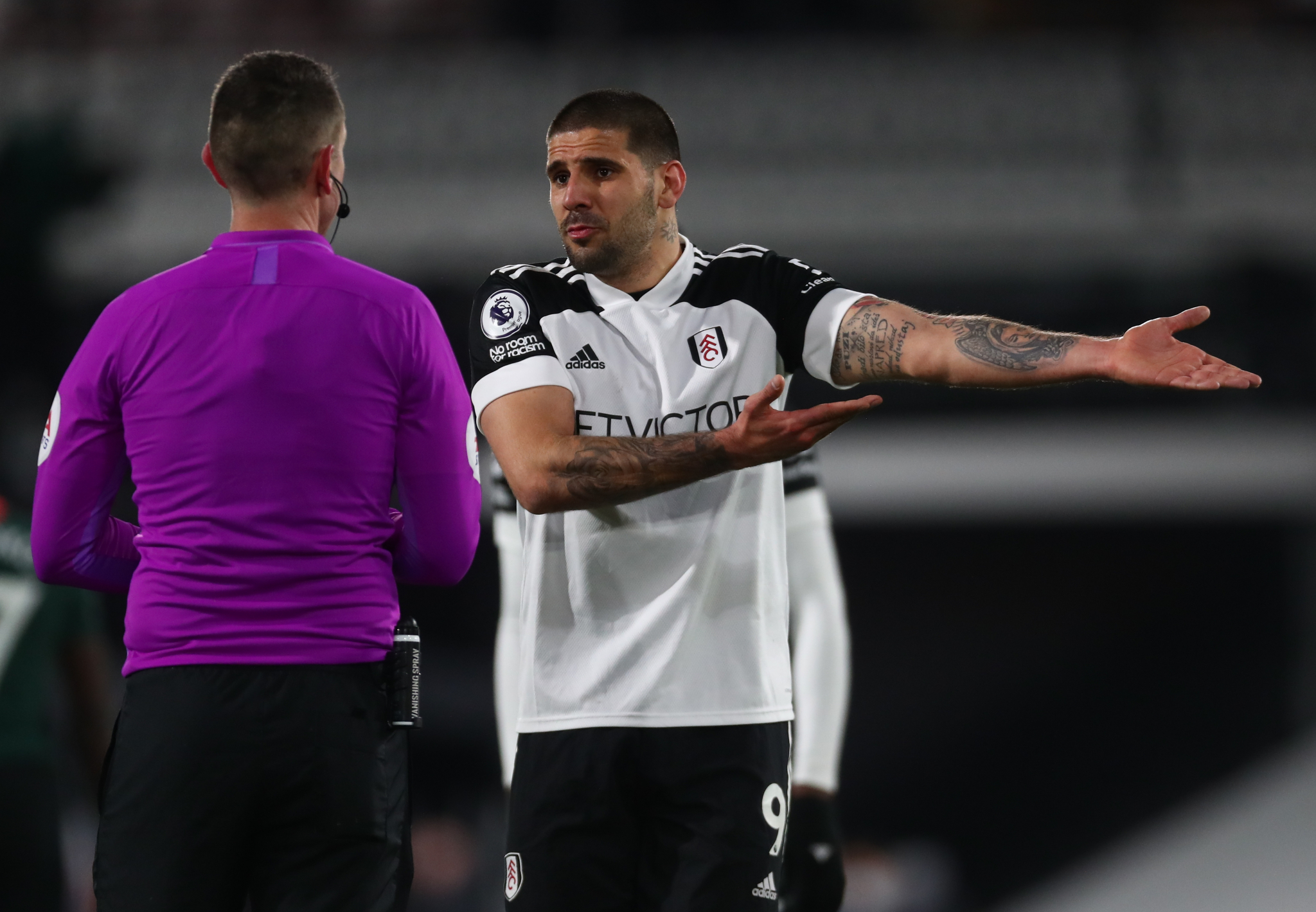 SRPSKI TOP GRUVA OSTRVOM! Mitrović postigao više golova od 11 klubova u ligi!