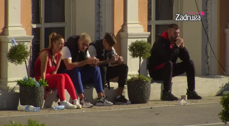 SA MOMKOM OD DVE NEDELJE PLANIRA DECU Dejan Dragojević u šoku, saznao da Dalila i Car rade na bebi!