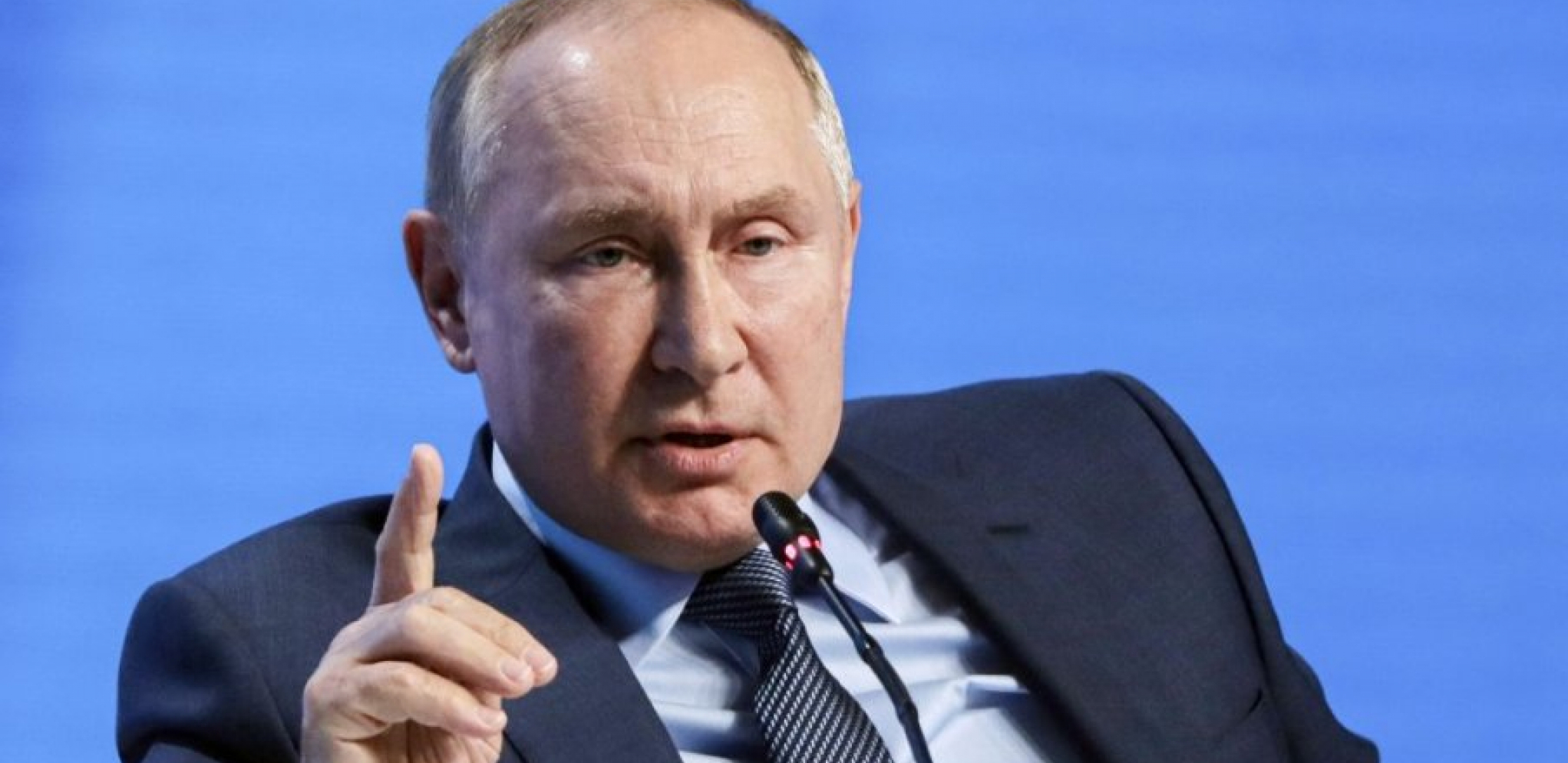 PUTIN DOBIO SPECIJALNU VAKCINU Predsedniku Rusije rekli da udahne i broji do tri
