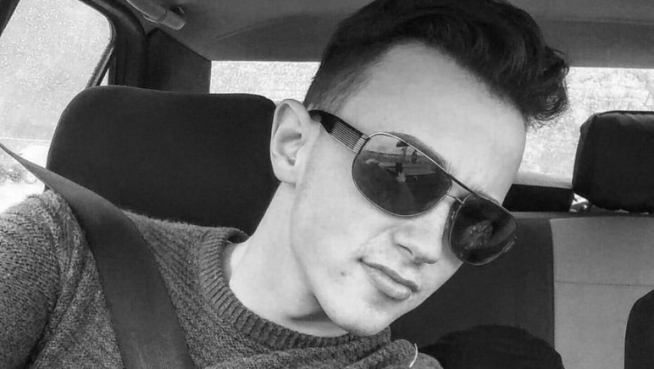 DA KAMEN ZAPLAČE Ovo je mladić (21) koji je poginuo u saobraćajnoj nesreći na "putu smrti"