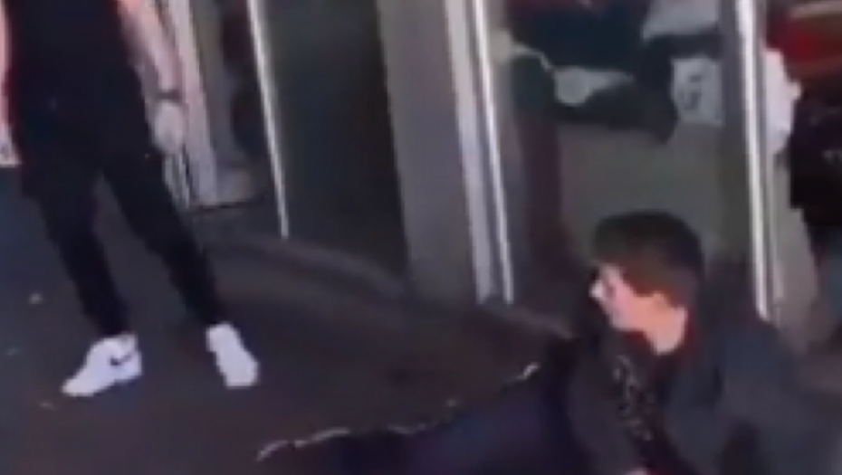 DEČAK KOGA TUKU IMA SAMO OCA! Detalji jezivog vršnjakog nasilja u Kraljevu: Policija proverava slučaj!