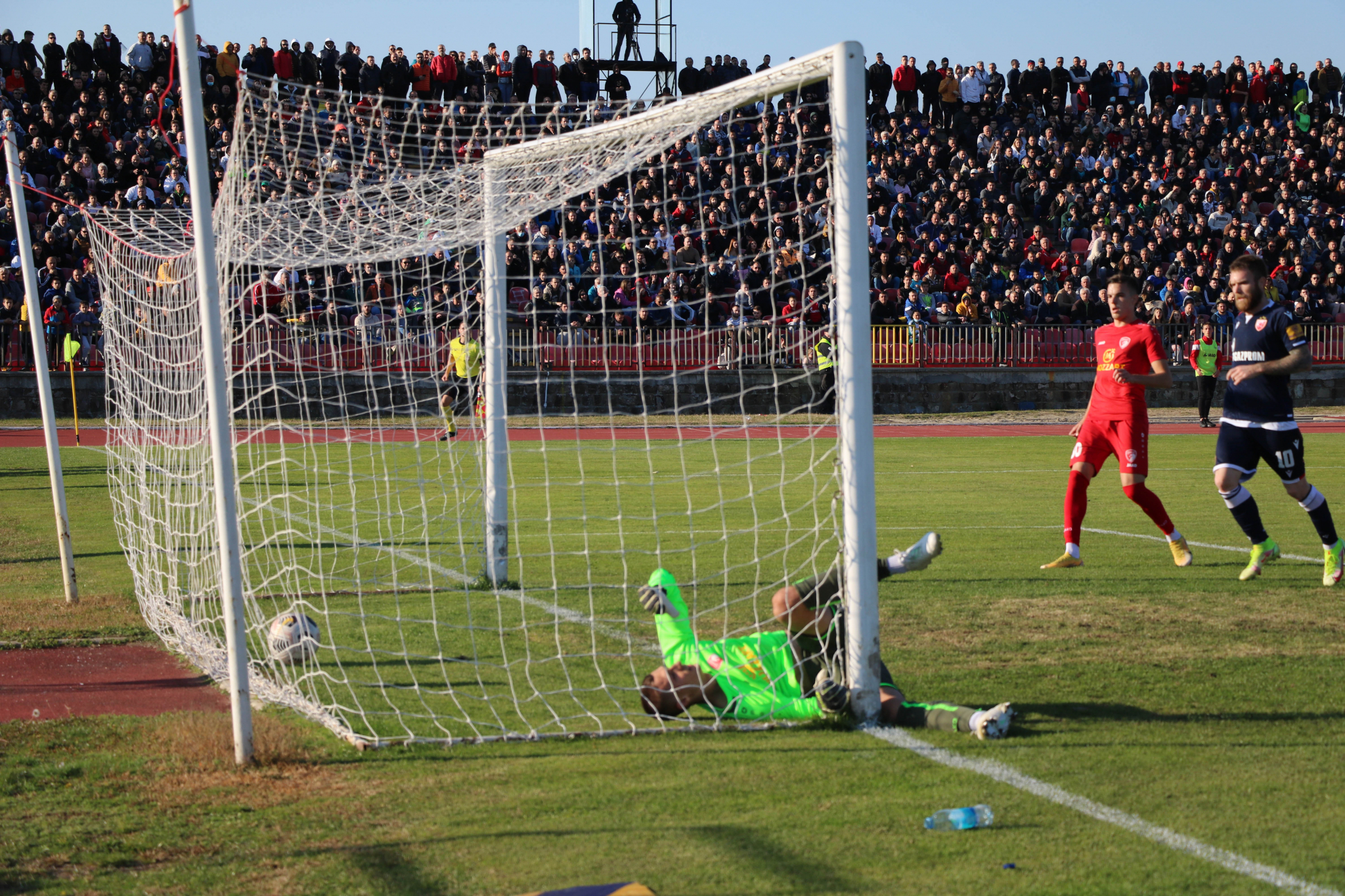 ZVEZDINA ŠETNJA KROZ KRAGUJEVAC! Dva Milana i Aleksandar srušili Radnički pred meč sezone sa Dancima! (VIDEO)