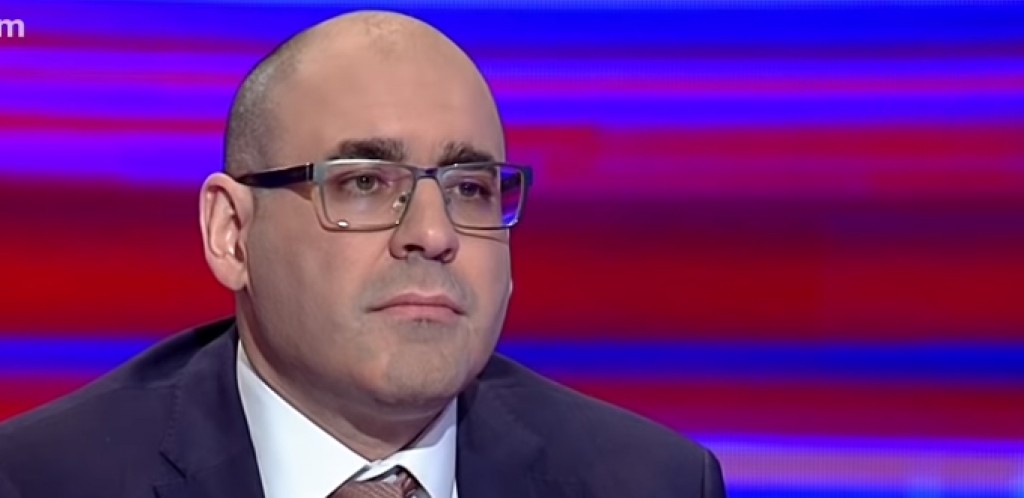 ĐUKANOVIĆ IZAZVAO ĐILASA NA DUEL "Kukavice, ne smeš da se kandiduješ a tražiš duel, evo JA ti nudim!"