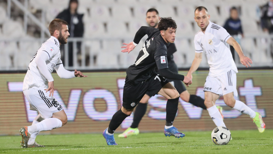 NEMILOSRDNI BRĐANI Čukarički pregazio Metalac