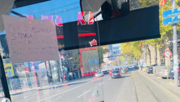 "OVO JE PLJUNULA STOKA" Poruka uznemirila Beograđane: Autobusa nema, neće ga ni biti! (FOTO)