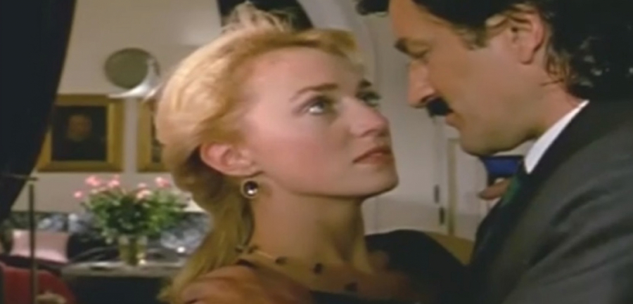 OBOŽAVALI STE JE U KULTNOM SRPSKOM FILMU Bila je najlepša jugoslovenska glumica, otišla je iz Srbije, a evo kako danas izgleda