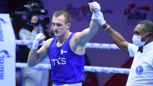 MEDELJA JE U DŽEPU ! Evo kad se Mirončikov bori za finale SP!