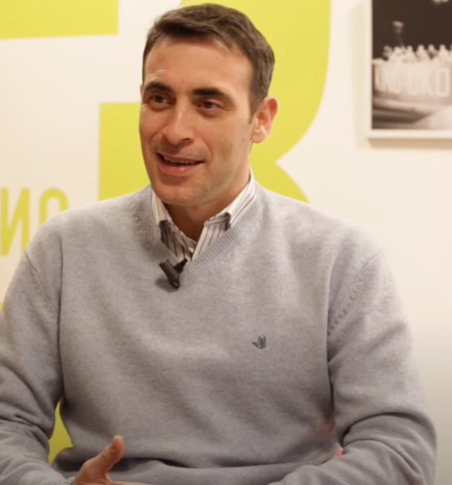 VODITELJ OTKRIO KOME SE MOLIO DA MU KORONA NE ODNESE BLIŽNJEG Slavko Beleslin progovorio o lekarima i borbi za život!