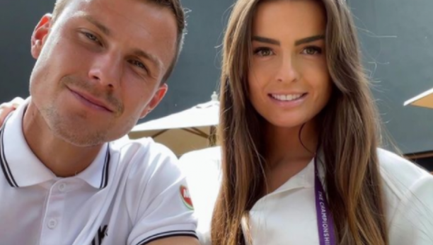 ONA JE BOMBA! Devojka Novakog rivala mami uzdahe i svim srcem će navijati protiv Đokovića (FOTO)