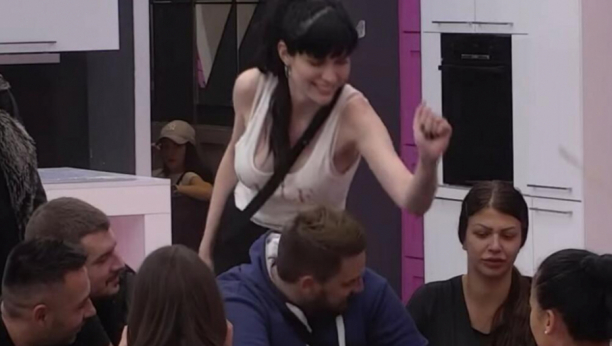 STRAHOTA U ZADRUZI Mateja napravio haos u sobi, prevrtao krevete, Deniz jecala na sav glas (VIDEO)