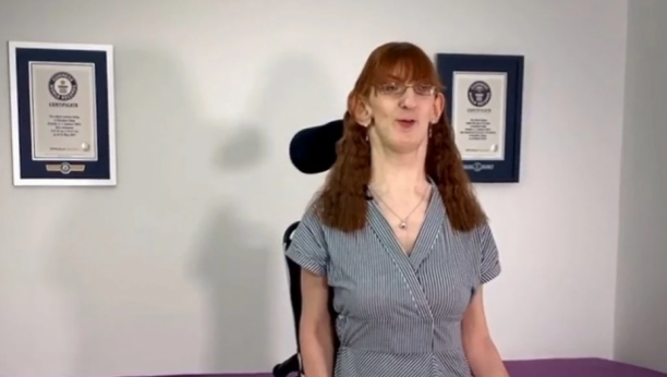 ONA JE NAJVIŠA ŽENA NA SVETU: Turkinja (24) je više puta postala Ginisova rekorderka i pored zdravstvenog problema ima osmeh šampiona