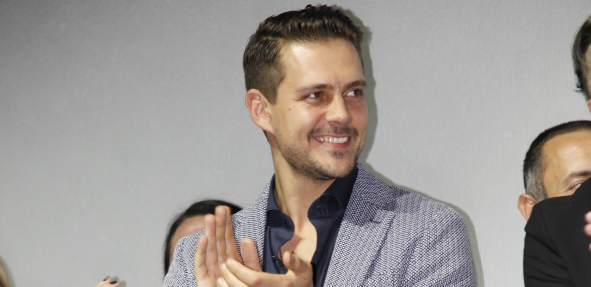 TRUDIM SE DA NE PUCAM NA LJUDE Miloš Biković otrkiva sve detalje snimanja serijala Južni vetar, a evo ko će se pojaviti sa njim na sceni