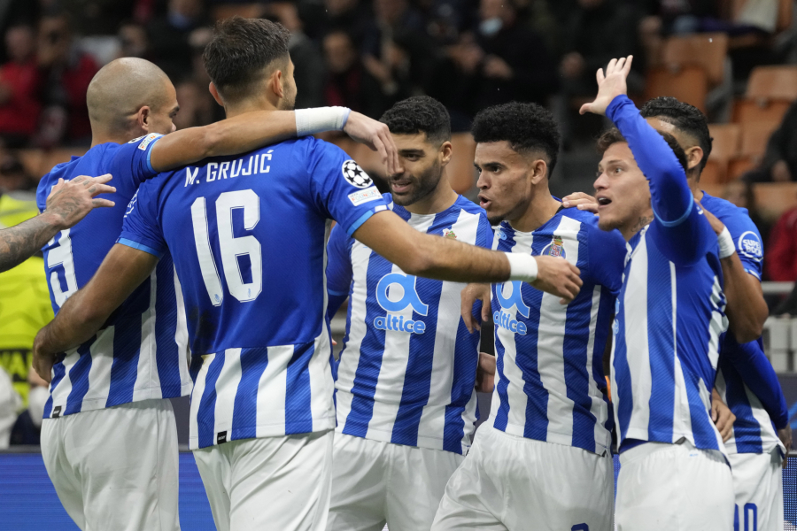 BELEŽI SJAJNE PARTIJE U DRESU PORTA Grujić predvodnik Top 5 liste srpskih fudbalera