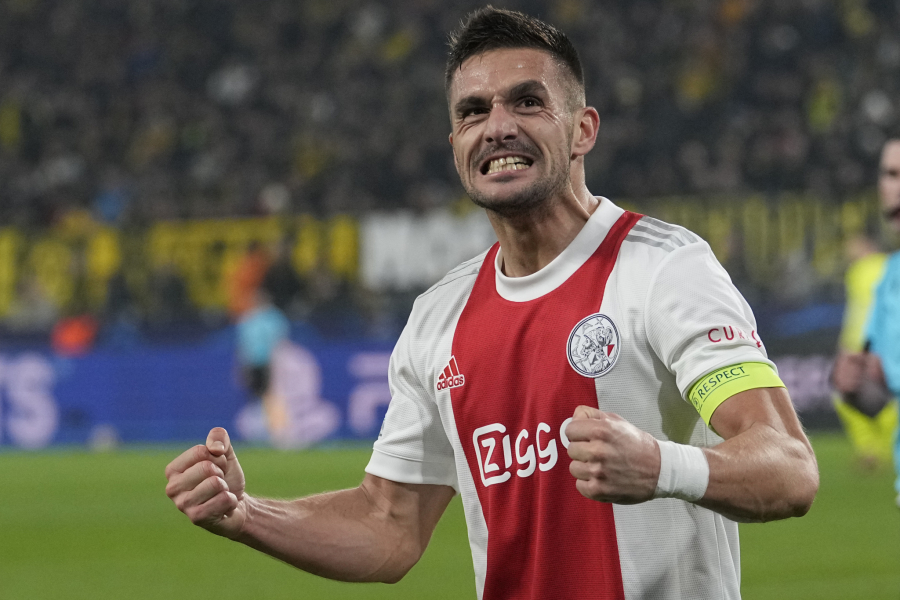 TRENER AJAKSA OPLEO PO TADIĆEVIM KRITIČARIMA Strašno ga napadaju, a evo na kom su nivou oni bili u Dušanovim godinama