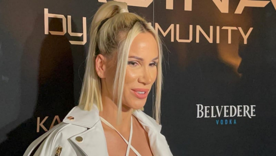 VOLELA BIH DA OSTARIM PORED MORA Nikolija progovorila o preseljenju iz Srbije, pa otkrila kakav odnos ima sa Reljom i Vesnom