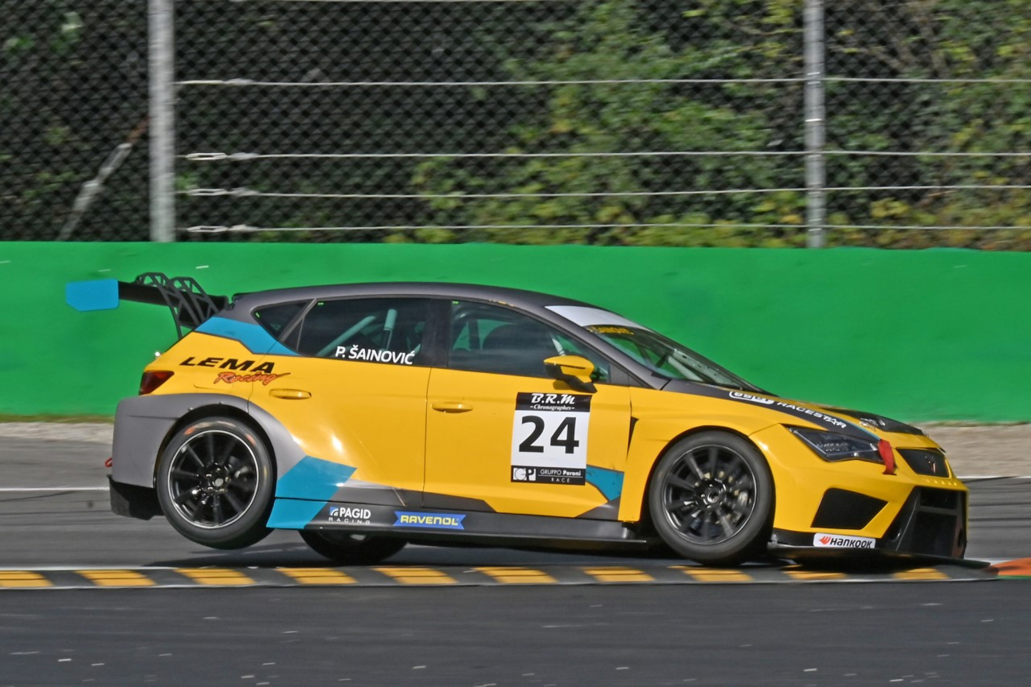 Šainović: Šanse da se 2022. takmičim TCR Istočna Evropa su velike, ali od novca zavisi da li ću gostovati ili voziti punu sezonu