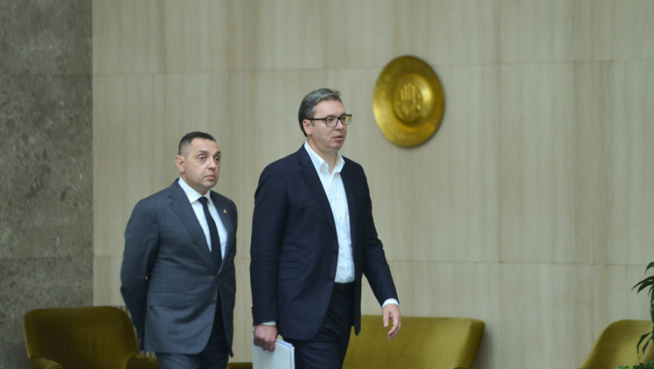 Vulin: Non so se Vučić sarà tradito dalla salute o dai membri del governo che ha fatto
