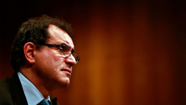 RUBINI O SVETSKOJ EKONOMIJI Između stagflacije i "zlatokose"