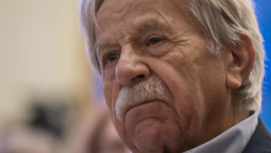 HOSPITALIZOVAN LJUBIVOJE RŠUMOVIĆ Dečiji pesnik zaražen koronavirusom