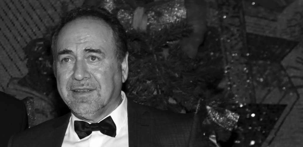 KIDAJU DUŠU! Poznati kompozitor otkrio stihove poslednje neobjavljenje pesme Marinka Rokvića, pevač je naslutio smrt, a nakon čitanja ćete zaplakati