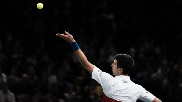 POZNATO KADA ĆE CELA SRBIJA BITI PRIKOVANA UZ MALE EKRANE! Evo u koliko sati se Đoković bori za rekordnu titulu!