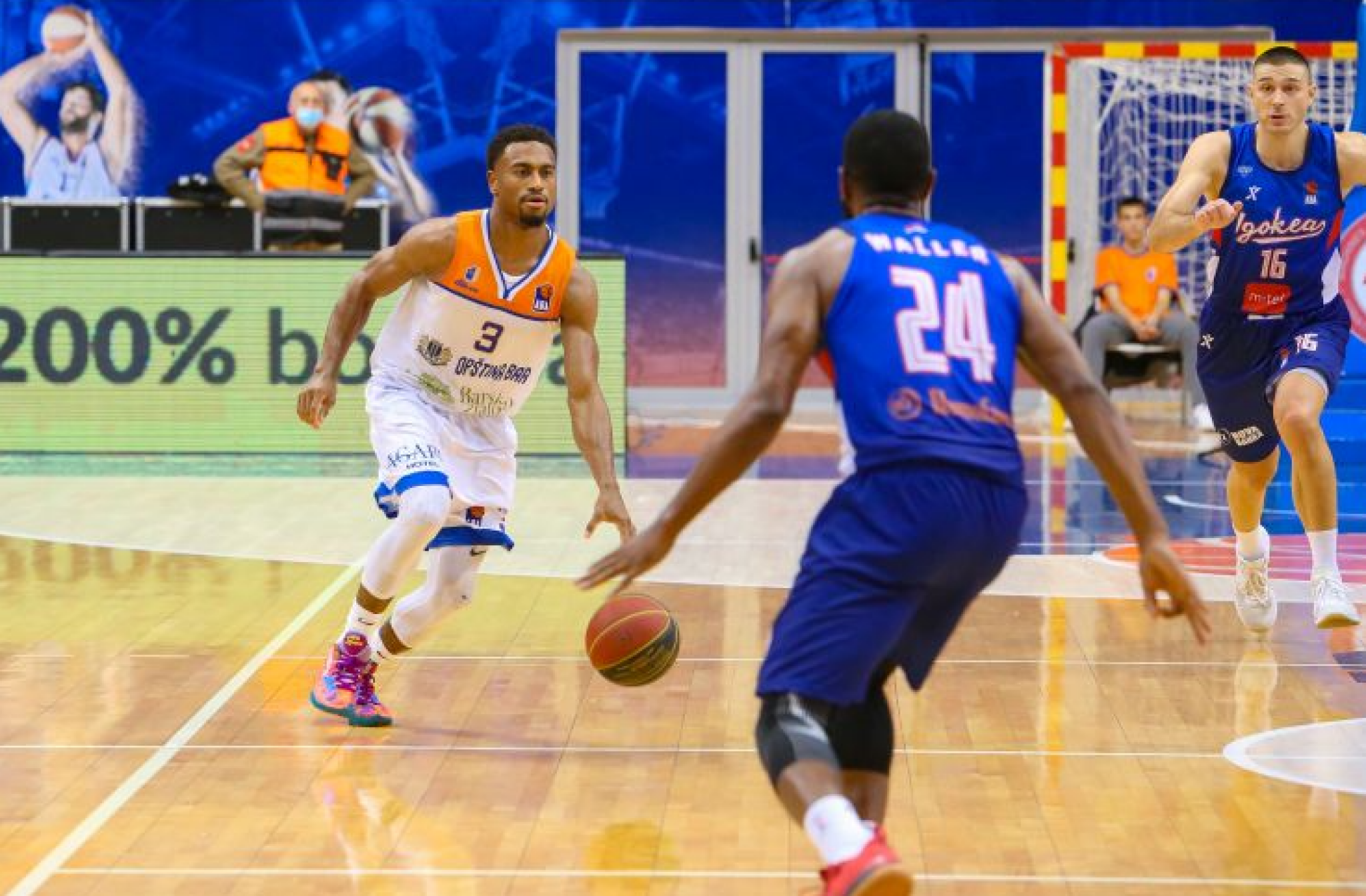 MORNAR ŽELI DA ISKORISTI SITUACIJU! Zvezdu stigao umor, Crnogorci tu traže svoju šansu!