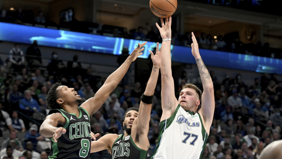 MORA NA ODMOR! Dončić pauzira zbog povrede skočnog zgloba!